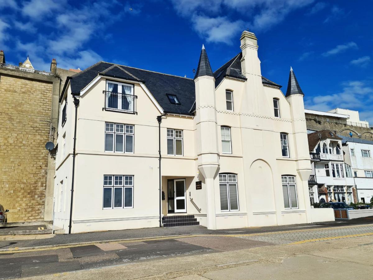 Shore Thing Beachfront Apartment Ramsgate - Sleeps 4 Exterior photo